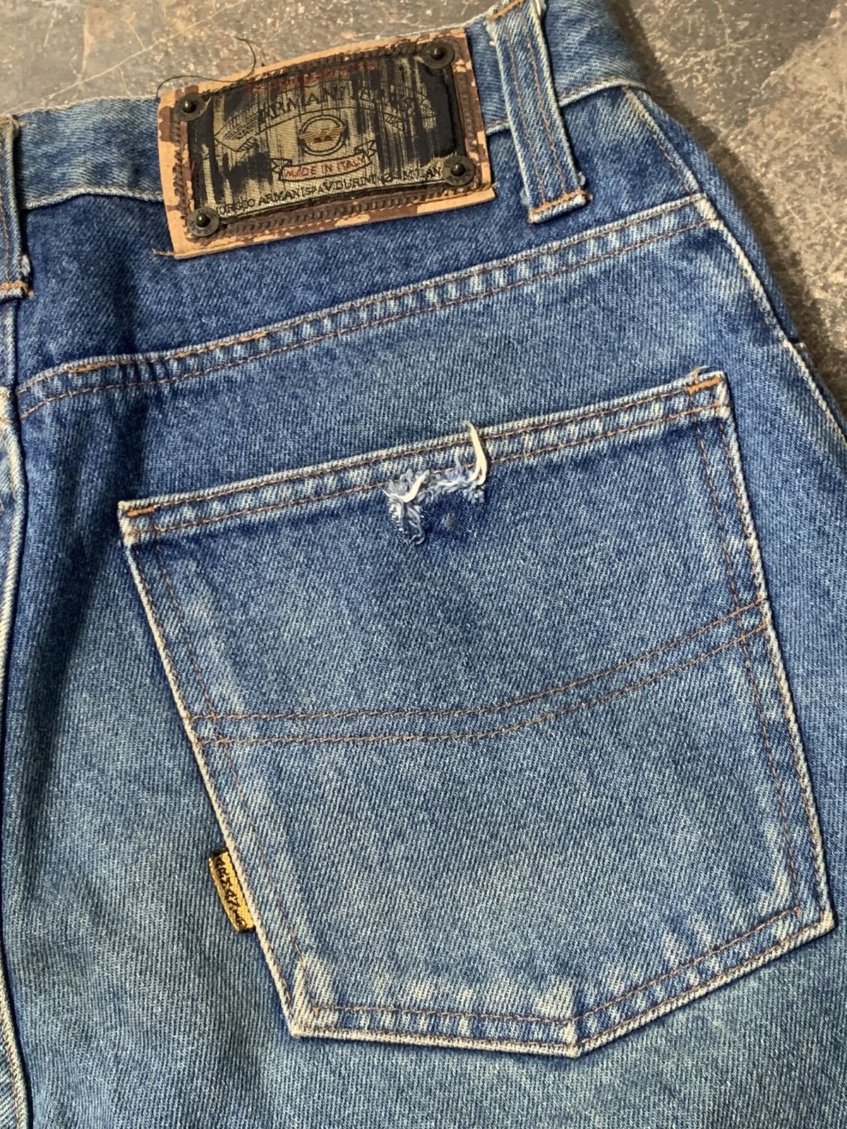 Armani Vintage Armani jeans Size US 29 - 5 Thumbnail