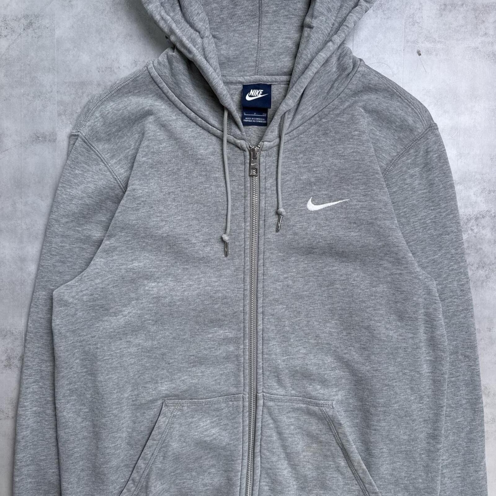 Nike Y2K Nike 00s Gray Zip Up Hoodie Jacket Size US S / EU 44-46 / 1 - 4 Thumbnail