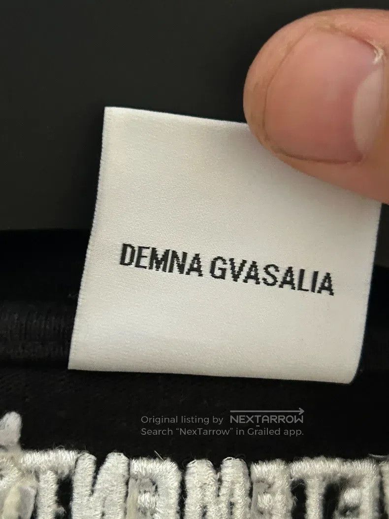 Vetements Vetements Doggy Short Sleeve Size US M / EU 48-50 / 2 - 6 Thumbnail
