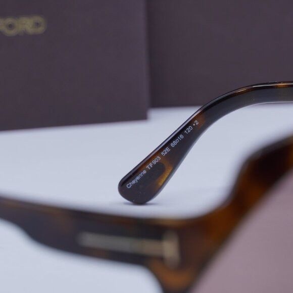 Tom Ford New Tom Ford Cheyenne FT0903 52E Sunglasses - Lowest price! Size ONE SIZE - 6 Thumbnail