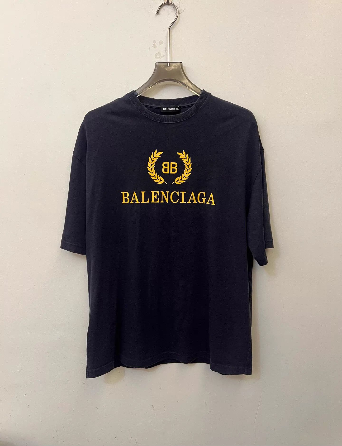 Balenciaga Balenciaga Wheat Logo Crew T-shirt Navy Blue Size S Size US S / EU 44-46 / 1 - 1 Thumbnail