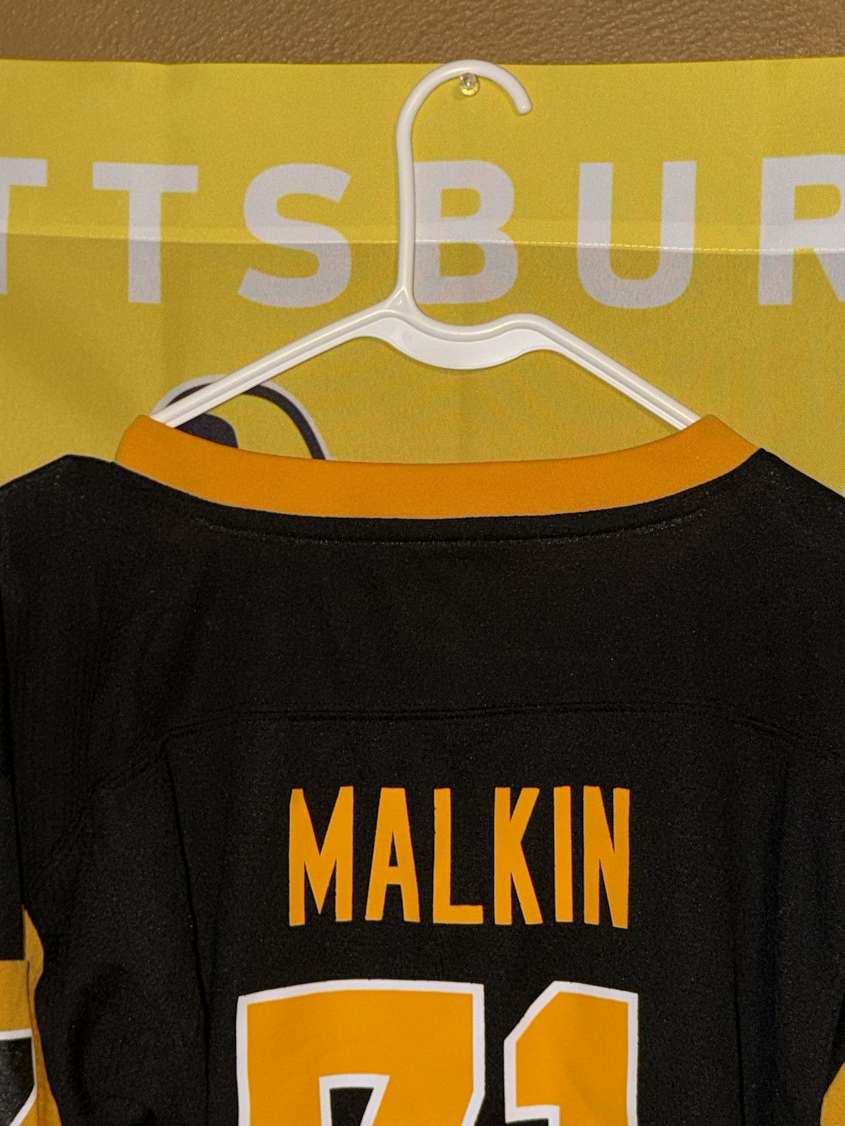 NHL NHL Hockey Pittsburgh Penguins Evgeni Malkin Jersey Youth Size US L / EU 52-54 / 3 - 23 Thumbnail