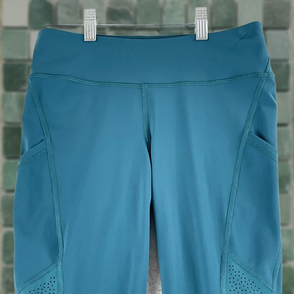 Lululemon Lululemon Ready to Race Crop Leggings Womens Size 6 Green Pull On Yoga Stretch Size 28" / US 6 / IT 42 - 1 Thumbnail
