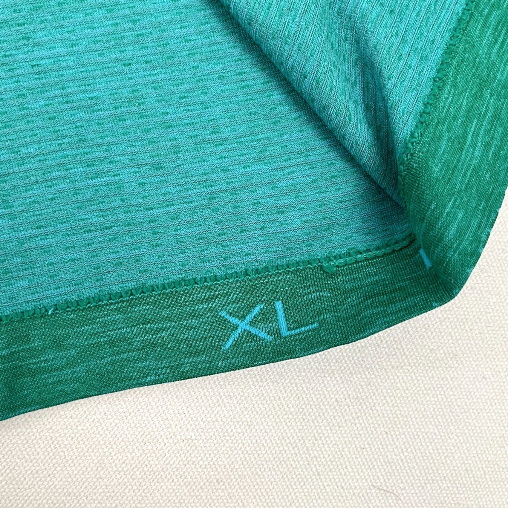 Lululemon VINTAGE? No. Size US XL / EU 56 / 4 - 6 Thumbnail