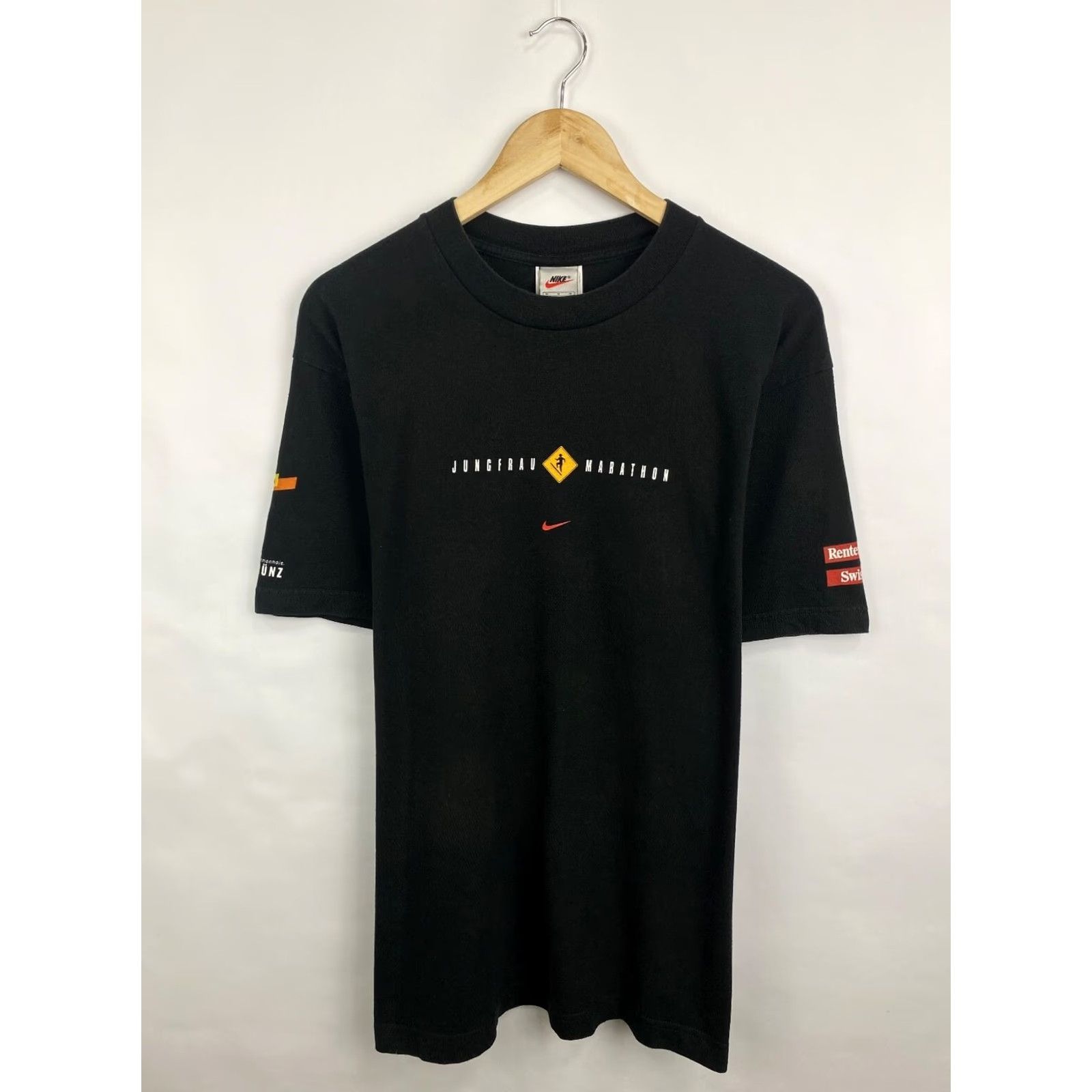 Nike VINTAGE Nike Jungfrau Marathon T-shirt Mens M Black Retro 1998 Size US M / EU 48-50 / 2 - 3 Thumbnail