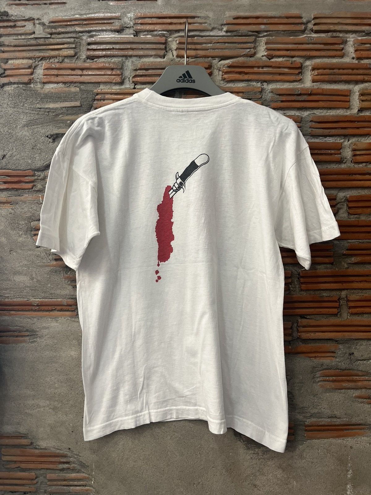 Arts & Science Vintage MISTERI ! Artwork by. Splay Center 90’s tshirt Size US L / EU 52-54 / 3 - 3 Thumbnail