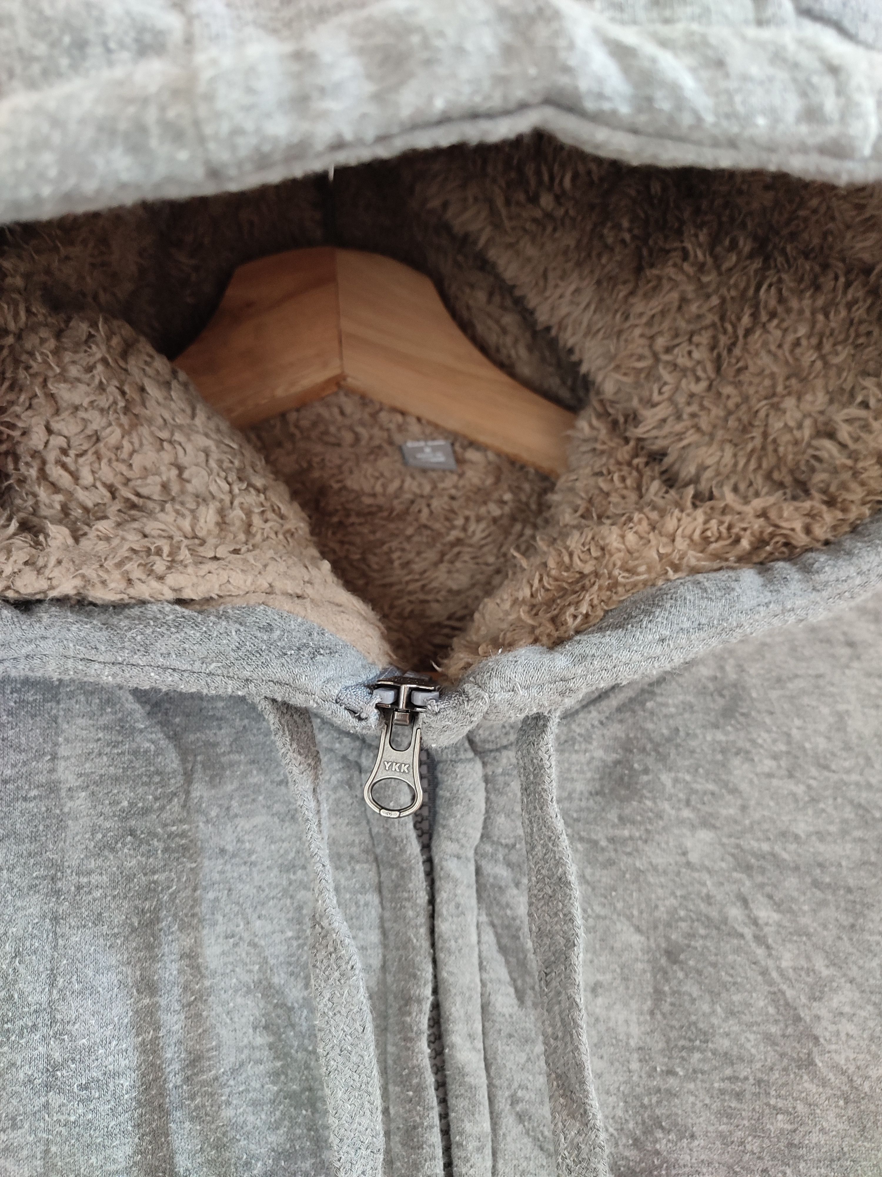 Japanese Brand × Uniqlo 💥Rare💥 Uniqlo Sherpa Zipper Hoodies Size US M / EU 48-50 / 2 - 6 Thumbnail