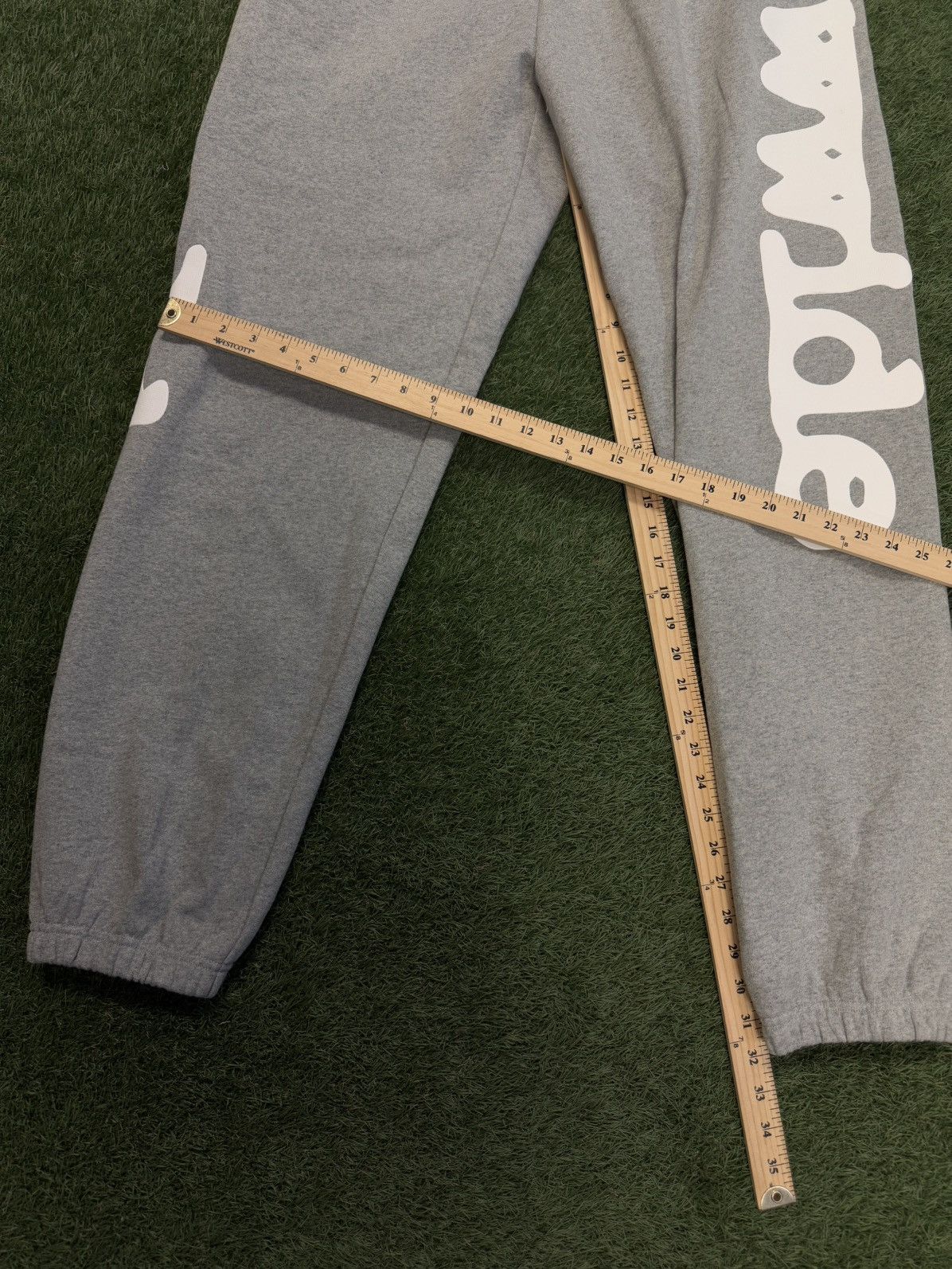 Sp5der Sp5der Worldwide Grey Beluga Size XL (NEW) Size US 34 / EU 50 - 10 Thumbnail