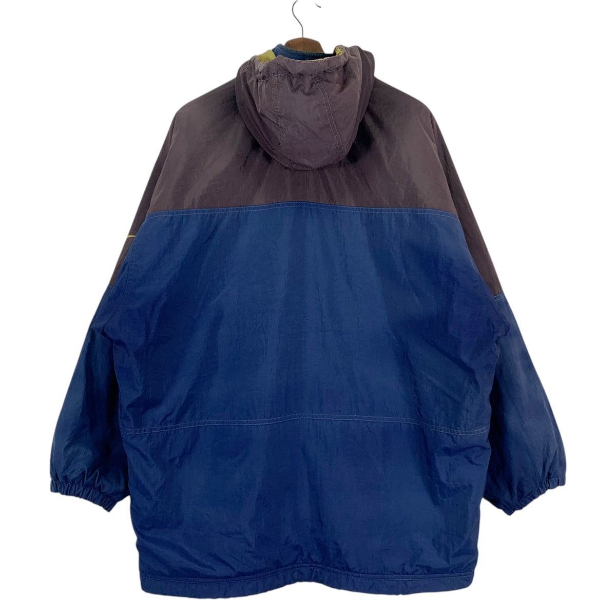 Nike × Vintage Vintage Nike Light Jacket With Hoodie Size US M / EU 48-50 / 2 - 12 Thumbnail