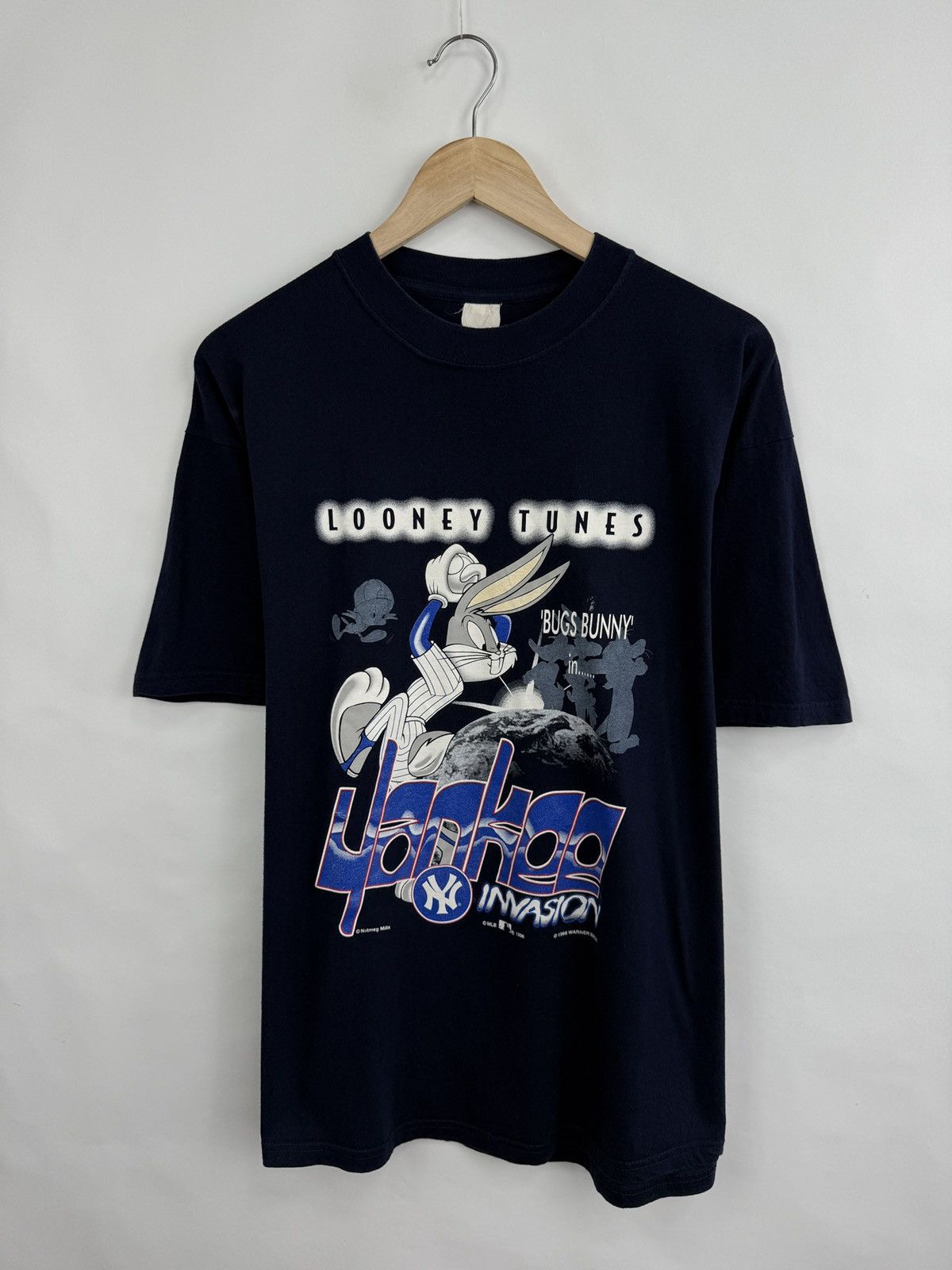 New York Yankees ⚾️ 🇺🇸 Vintage 1996 Yankees New York MLB Baseball Looney Tunes Size US M / EU 48-50 / 2 - 3 Thumbnail