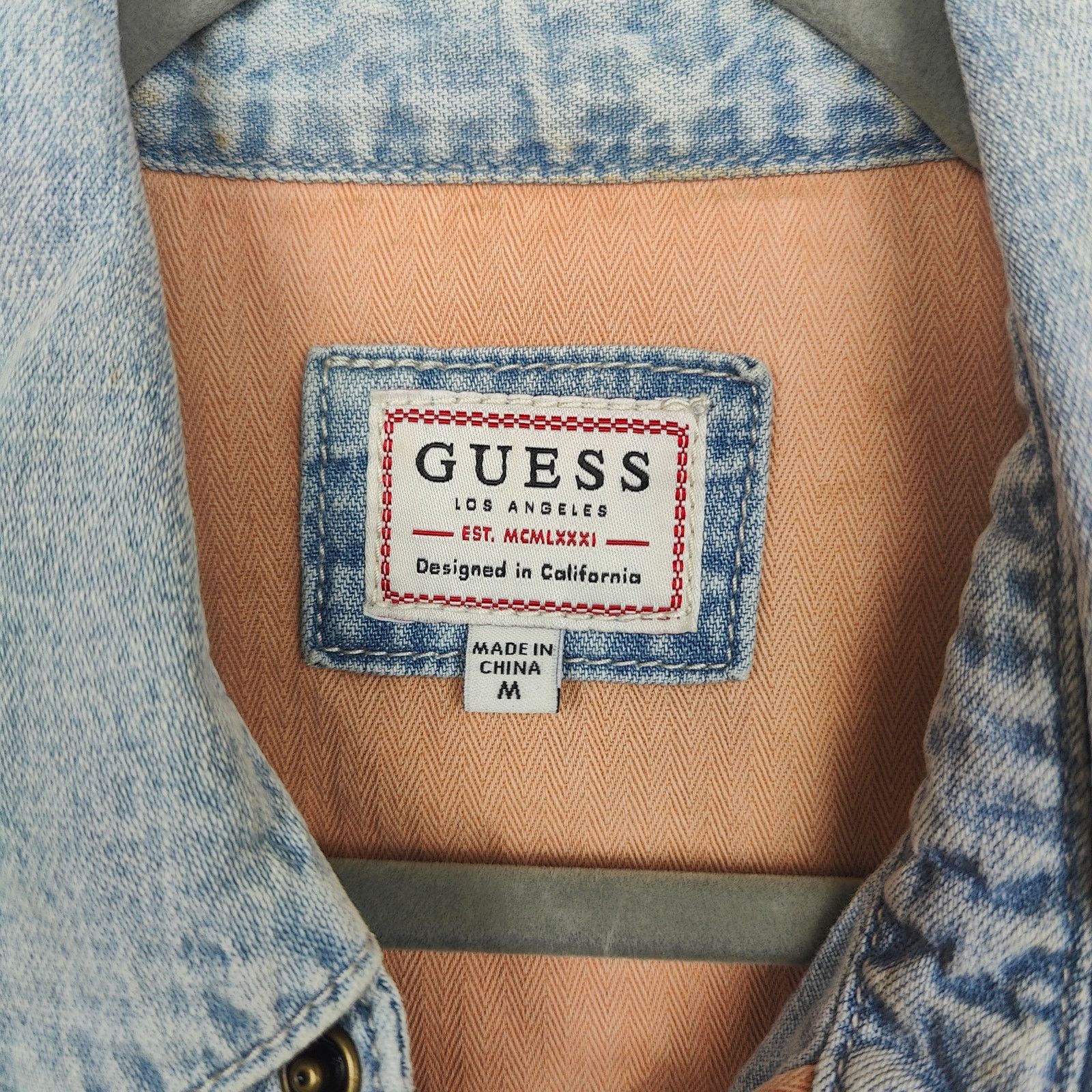 Guess Vintage Y2K Guess Denim Pearl Snap Shirt Mens Medium Size US M / EU 48-50 / 2 - 7 Thumbnail
