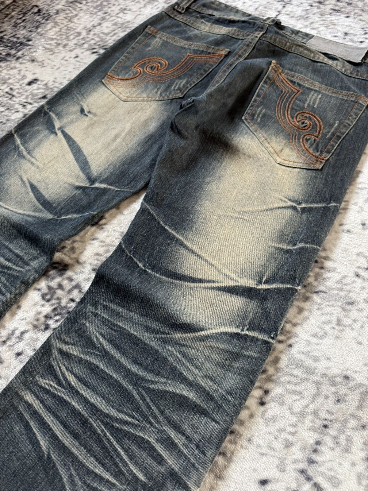 Japanese Brand Tokyo Underground Studded Mud Wash Flared Jeans Size US 30 / EU 46 - 16 Thumbnail