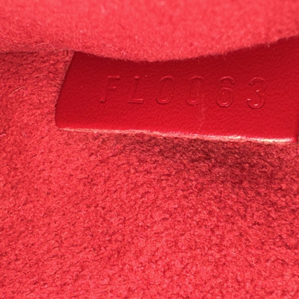Louis Vuitton Louis Vuitton Alma Epi leather handbag Size ONE SIZE - 4 Thumbnail