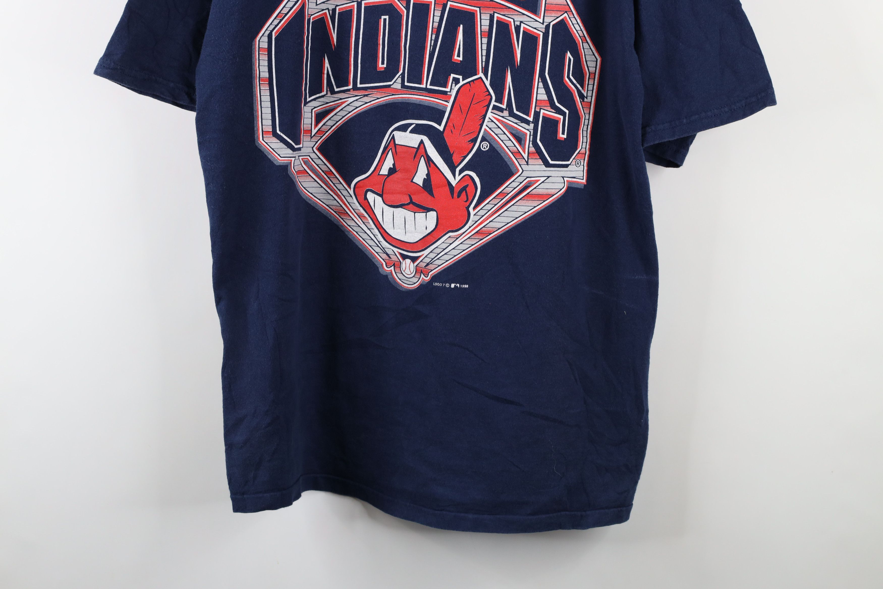 Vintage Vintage 90s Chief Wahoo Cleveland Indians Baseball T-Shirt Size US XL / EU 56 / 4 - 3 Thumbnail