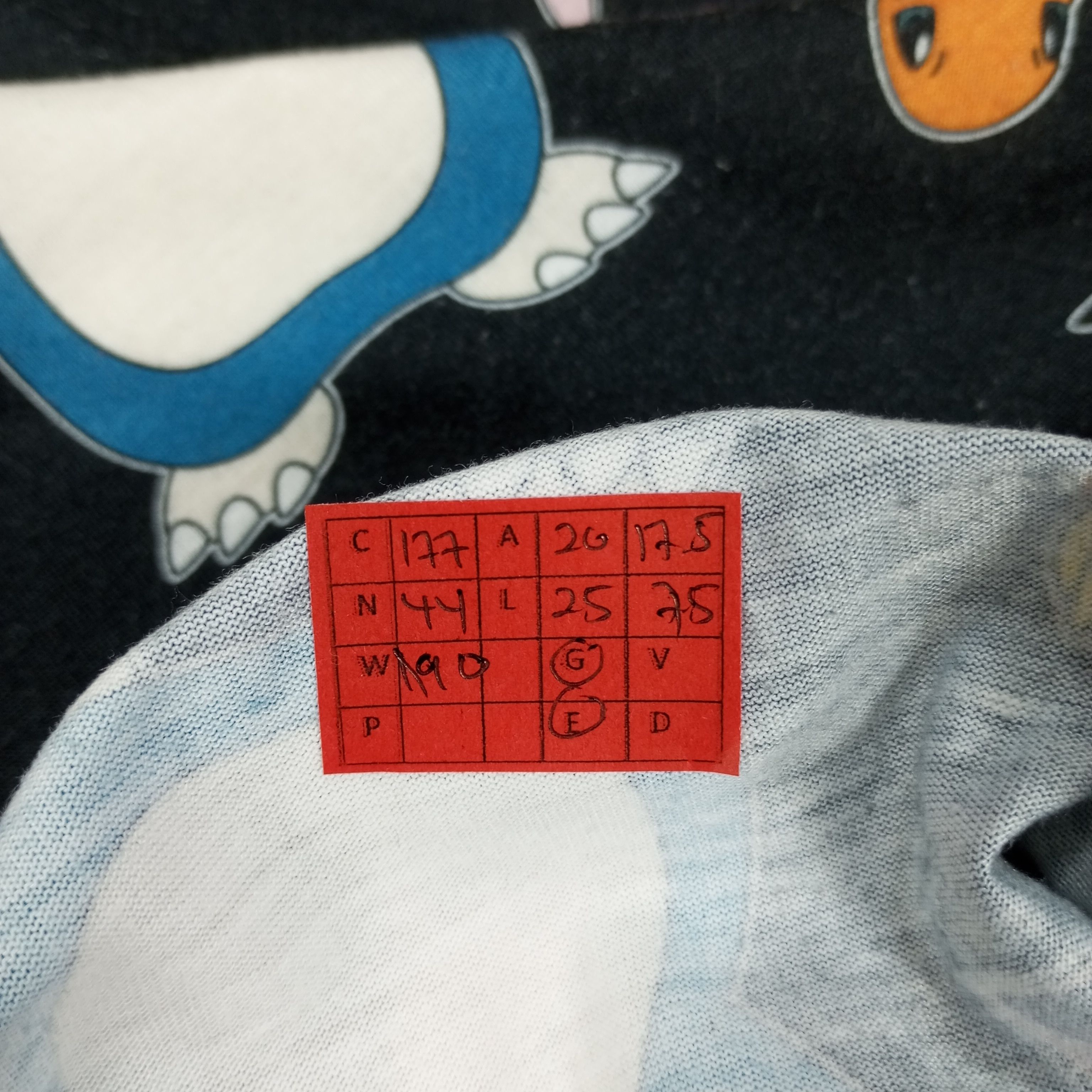 Pokemon × Vintage Pokemon Fullprint Characters Design Tshirt Size US M / EU 48-50 / 2 - 8 Thumbnail