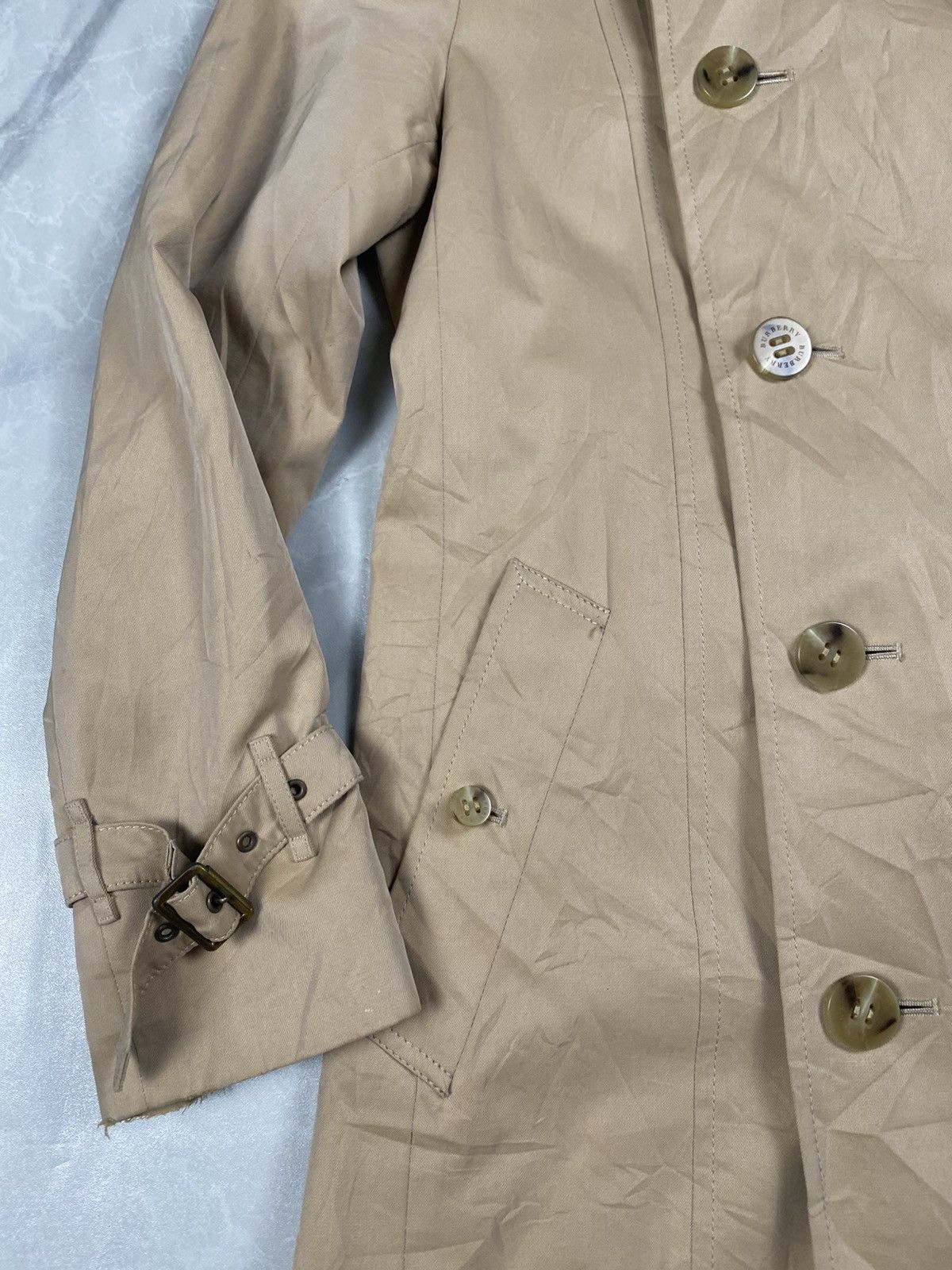 Burberry Vintage Burberry London Nova Check Light Trench Coat Size US M / EU 48-50 / 2 - 8 Thumbnail