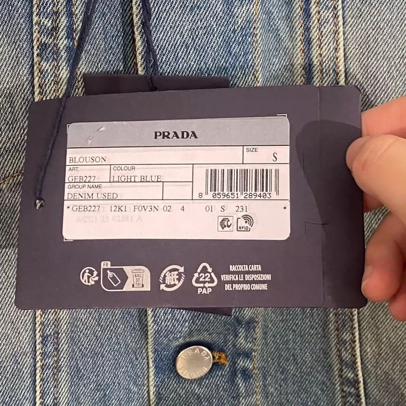 Prada Prada 23ss popular washed blue triangle denim jacket 2502-N Size US S / EU 44-46 / 1 - 6 Thumbnail