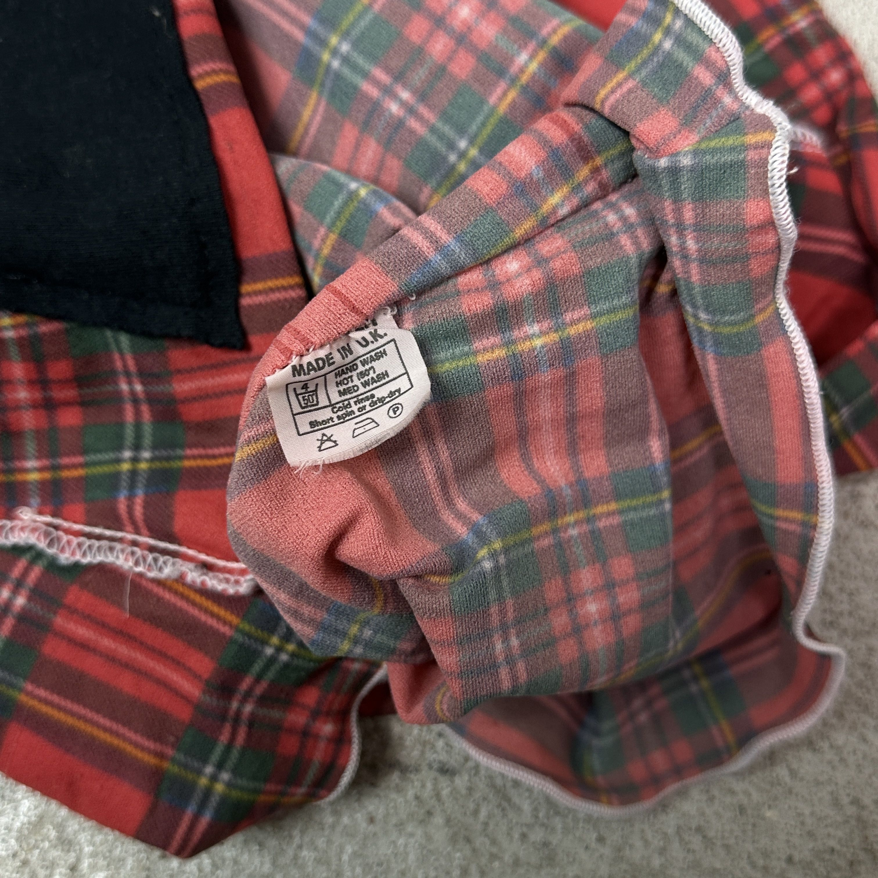 Vintage Vintage Avant Garde Tartan Riot Punk Meshtop 00s Size S / US 4 / IT 40 - 4 Thumbnail