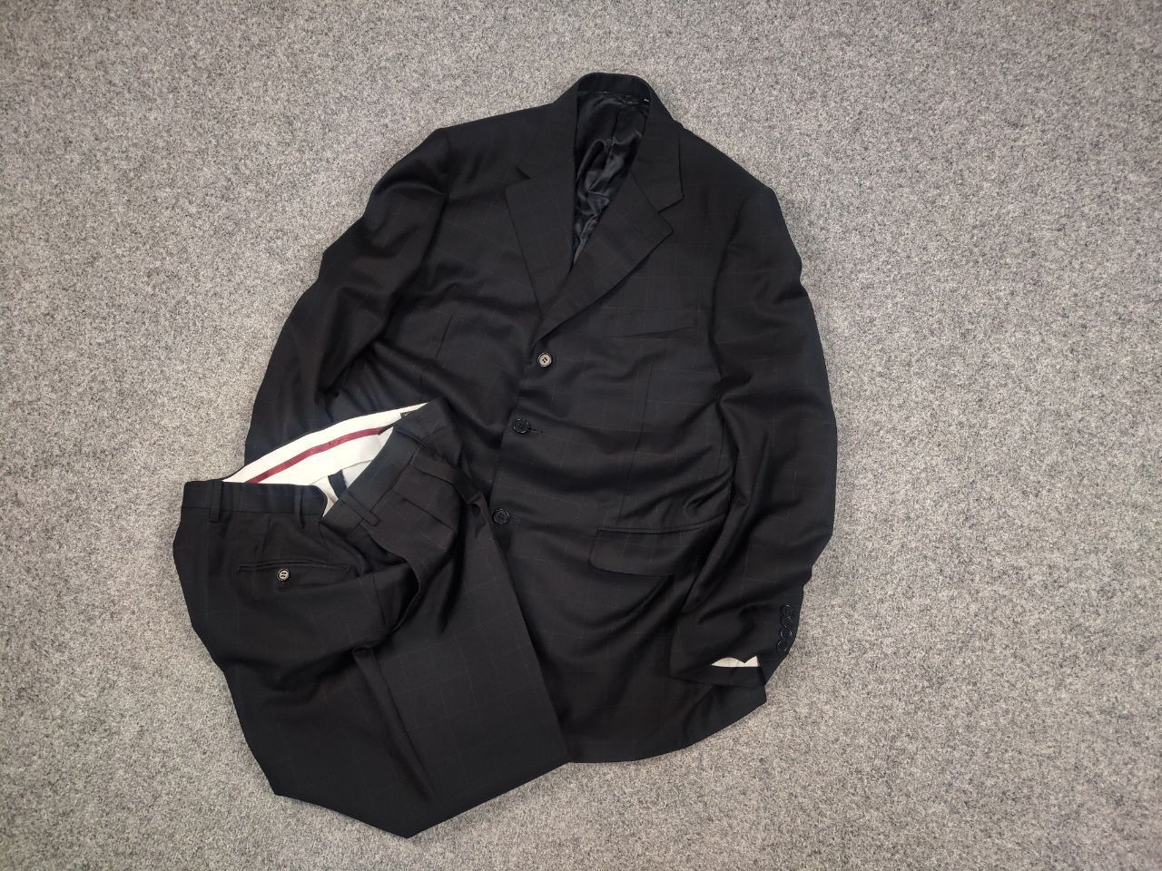 Canali Canali Classic Design Pure Wool Dark plaid super 120's Suit Size 52R - 2 Thumbnail