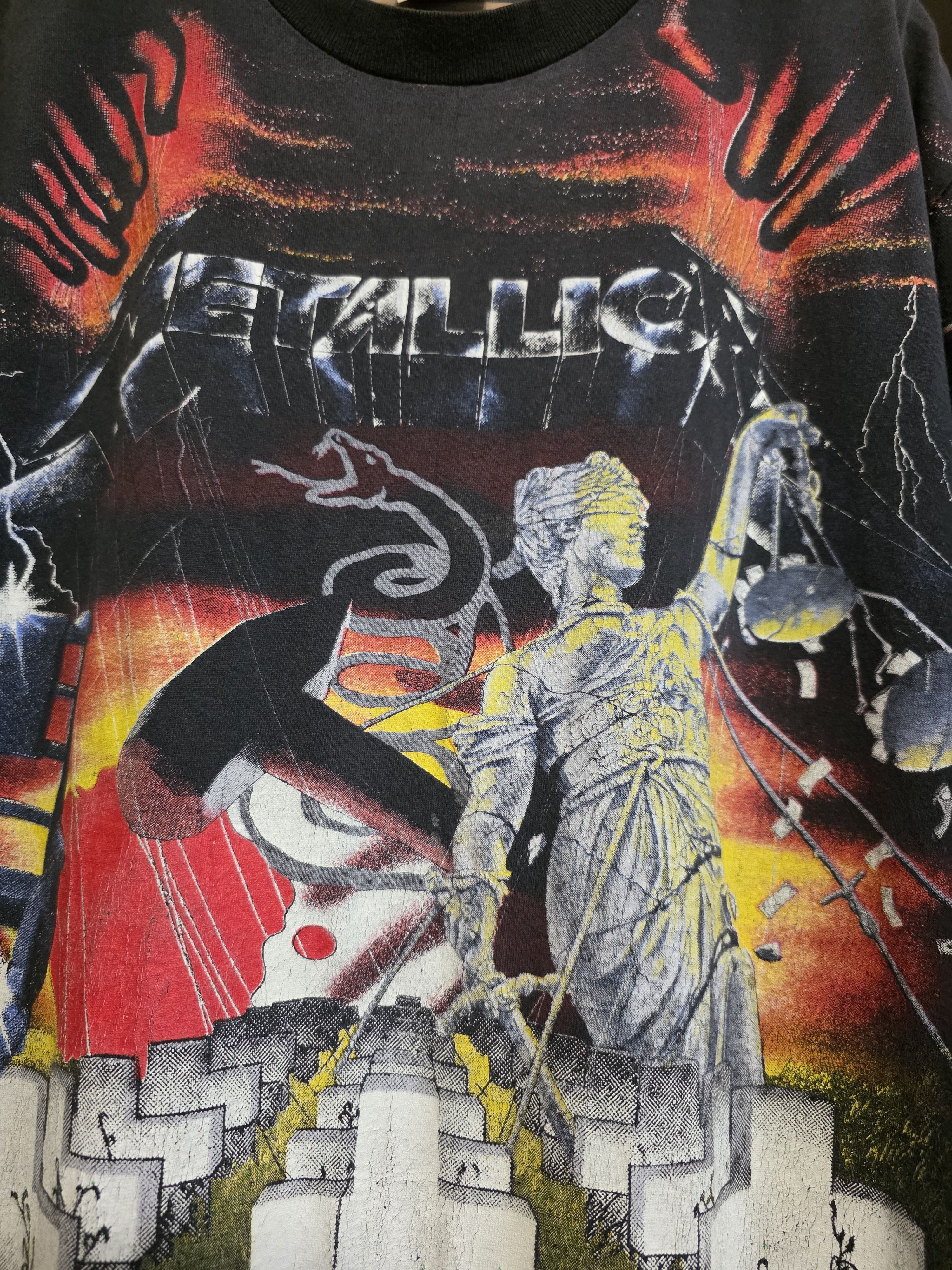 Metallica Rare Vintage 1991 Metallica All Over Print T-shirt Size XL Size US XL / EU 56 / 4 - 8 Thumbnail