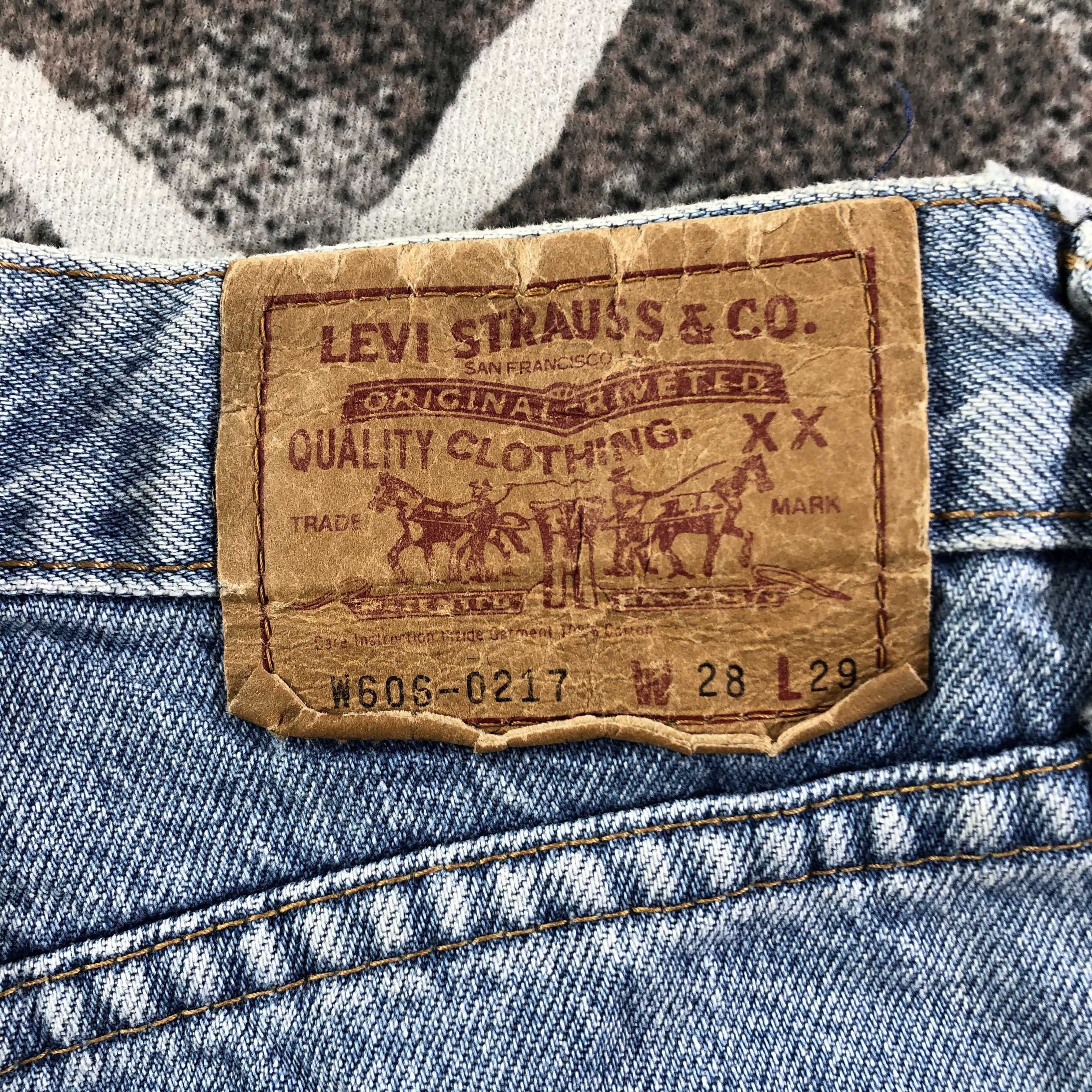 Levi's Vintage 90s Levis 606 Jeans Medium Wash Denim KJ1639 Size 25" / US 0 / IT 36 - 5 Thumbnail