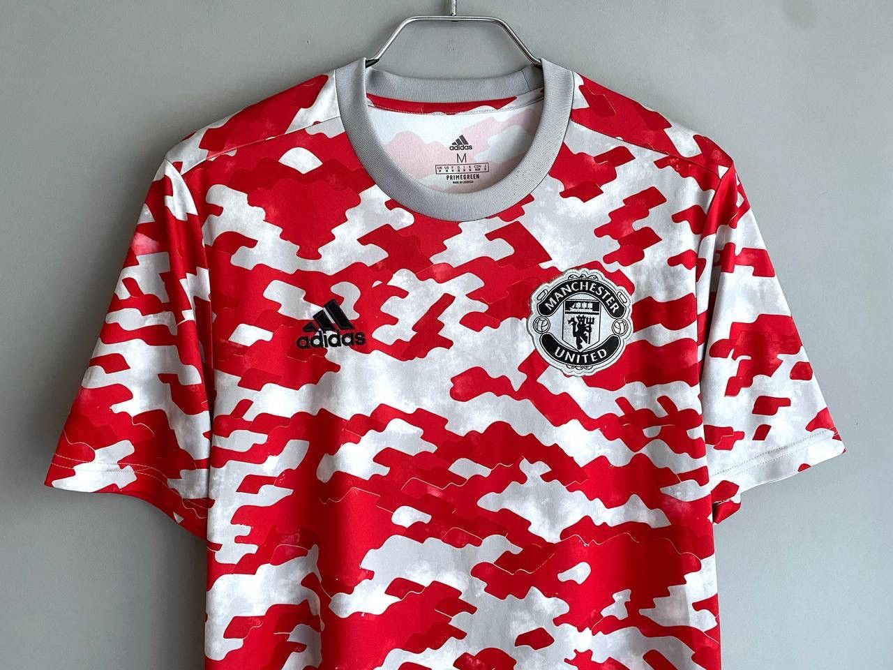 Adidas Manchester United 2021/22 Pre-match Soccer Jersey, M GR3914 Size US M / EU 48-50 / 2 - 4 Thumbnail