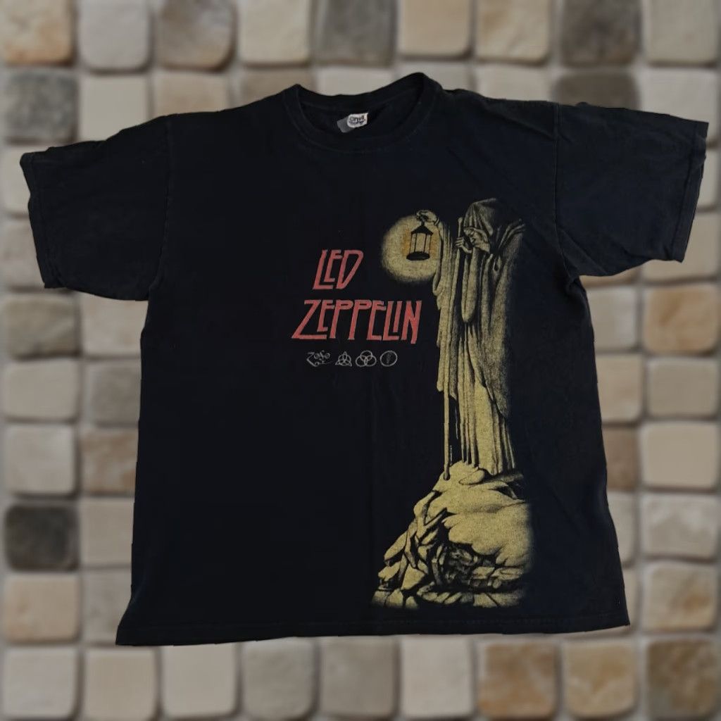 Anvil VINTAGE Led Zepplin 4 Hermit Printed T-Shirt Anvil Size M Black Cotton Crew Neck Short Sleeve Unisex Adults Rock&roll 2020s eBay? Size US M / EU 48-50 / 2 - 1 Thumbnail