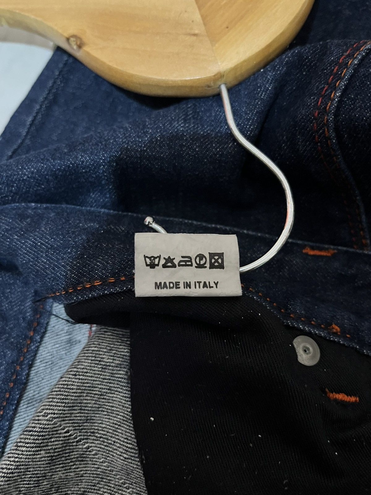 Raf by Raf Simons Raf By Raf Simons - Yellow Patent Back Pockets - Jeans Size US 30 / EU 46 - 17 Thumbnail