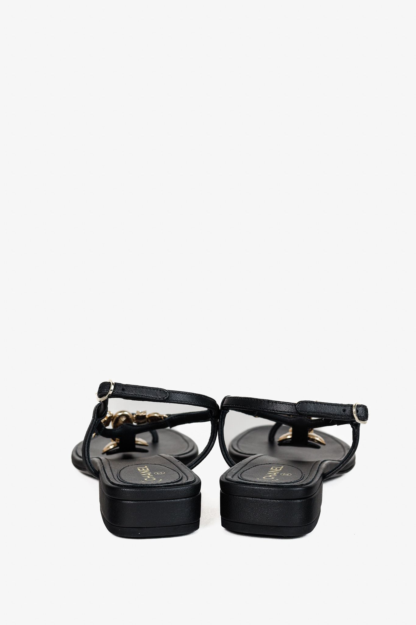 Chanel Chanel Cruise 2023 Embellished Heart Leather Thong Sandals Size US 10.5 / IT 40.5 - 4 Thumbnail