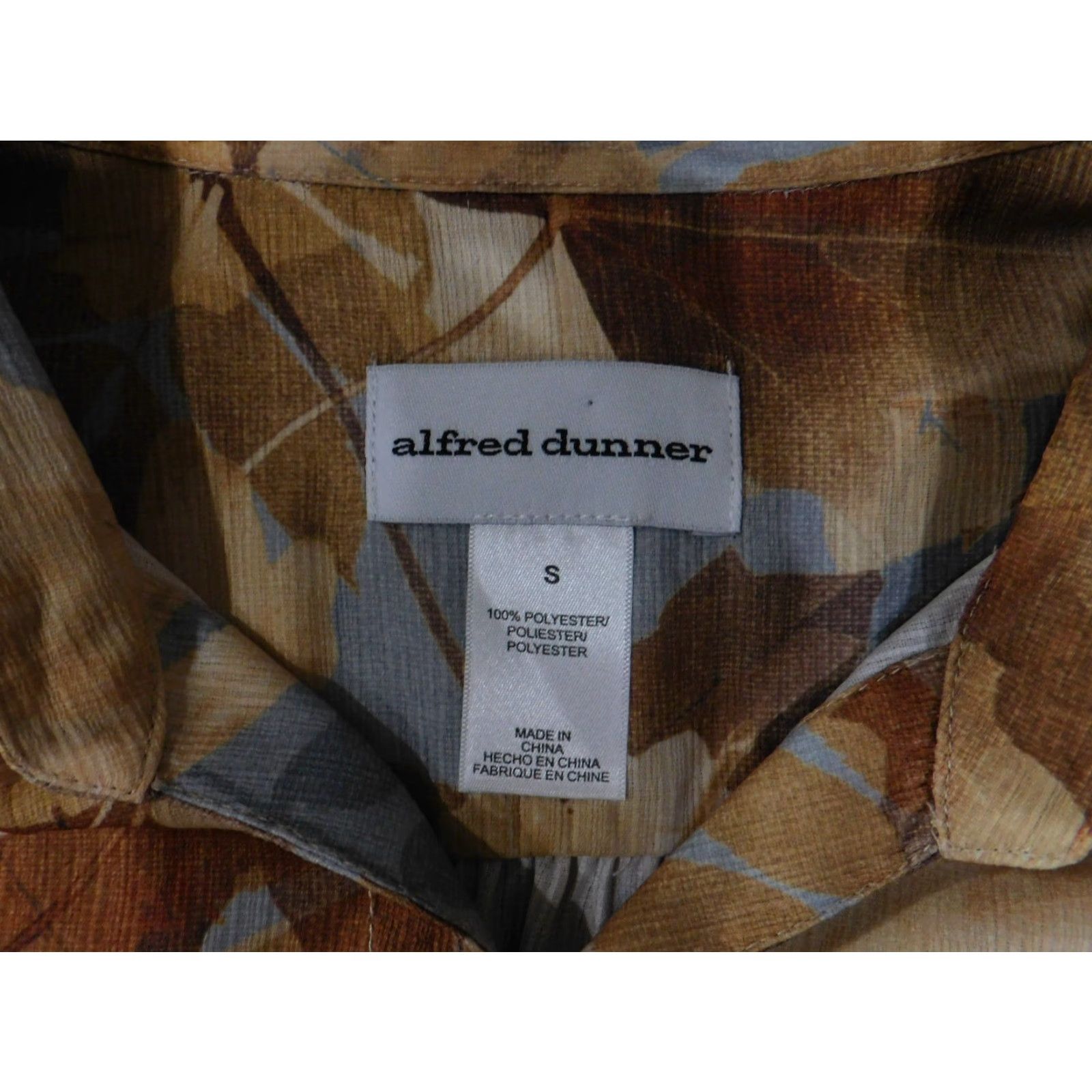 Vintage Alfred Dunner Blouse Womens S Brown Tan Leaf Print Button Front Sheer Top Casual Knit Polyester Beaded 3/4 Sleeve Geometric ID:None Size S / US 4 / IT 40 - 6 Thumbnail