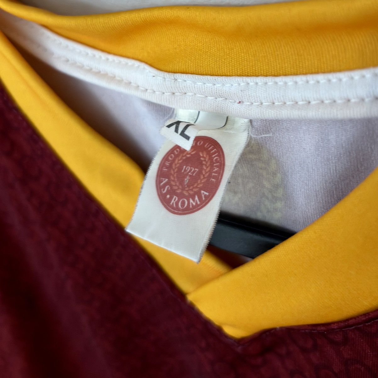 Other 2018 2019 AS Roma Totti Italy Official Home Soccer Jersey FC Size US XL / EU 56 / 4 - 3 Thumbnail