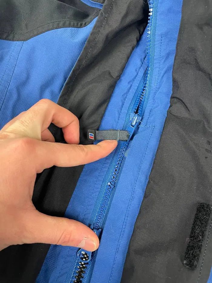 Berghaus Vintage Berghaus GoreTex Exctem Jacket 90s Ski Mountain Size US L / EU 52-54 / 3 - 5 Thumbnail