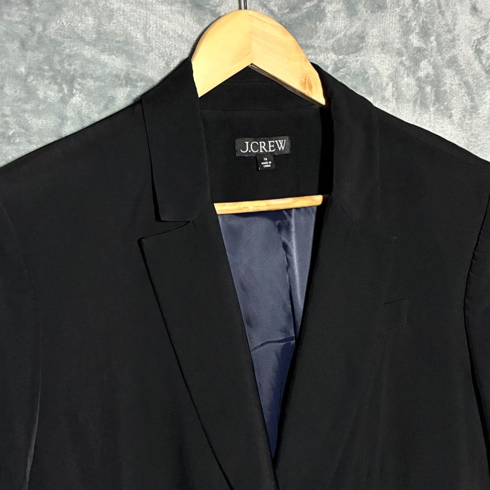 J.Crew VINTAGE? No. EUC J.Crew Single Button Notched Lapel Blazer Jacket Women 16 Black Size XXL / US 16-18 / IT 52-54 - 4 Thumbnail