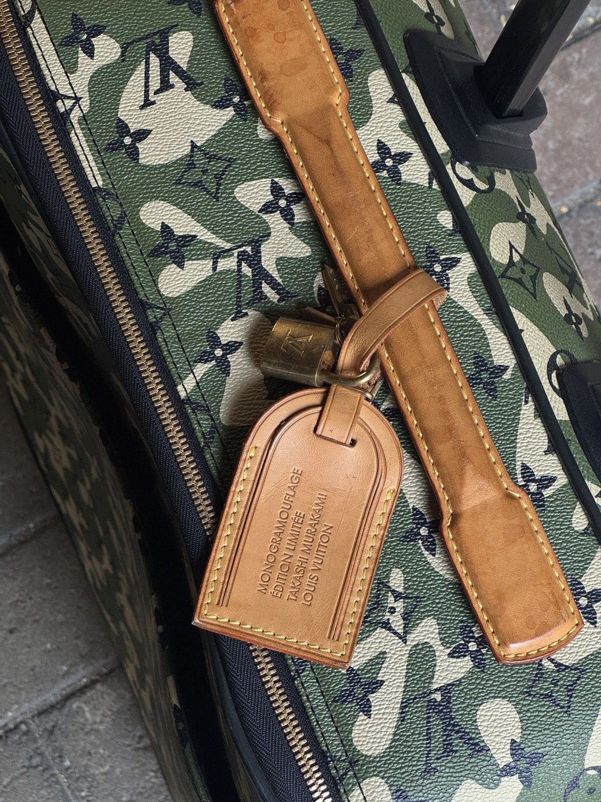 Louis Vuitton × Takashi Murakami LV x Takashi Murakami Pegase 60 Monogramouflage suitcase Size ONE SIZE - 8 Thumbnail