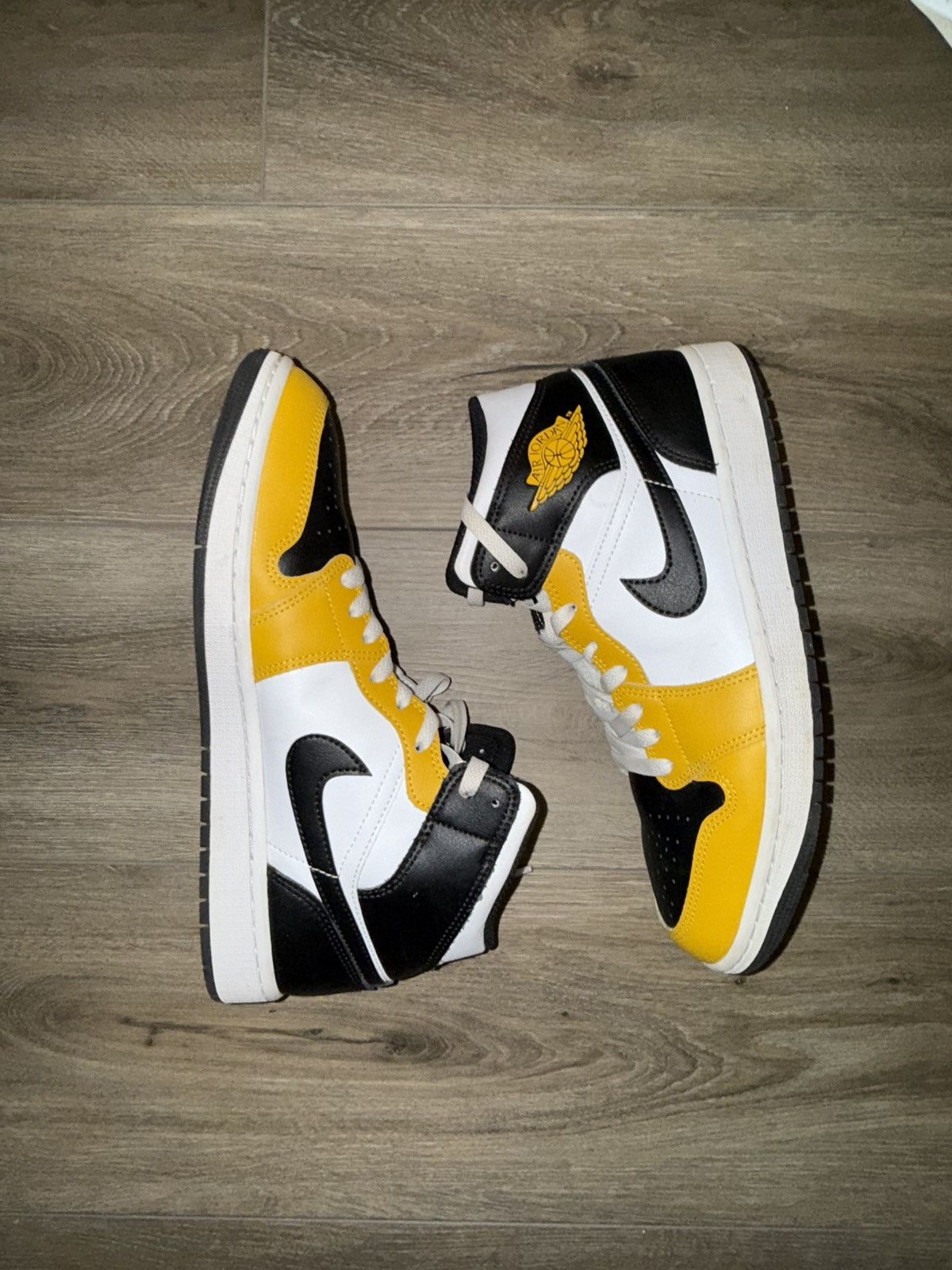 Nike Air Jordan 1 Mid 'Yellow Ochre' Size US 9.5 / EU 42-43 - 2 Thumbnail