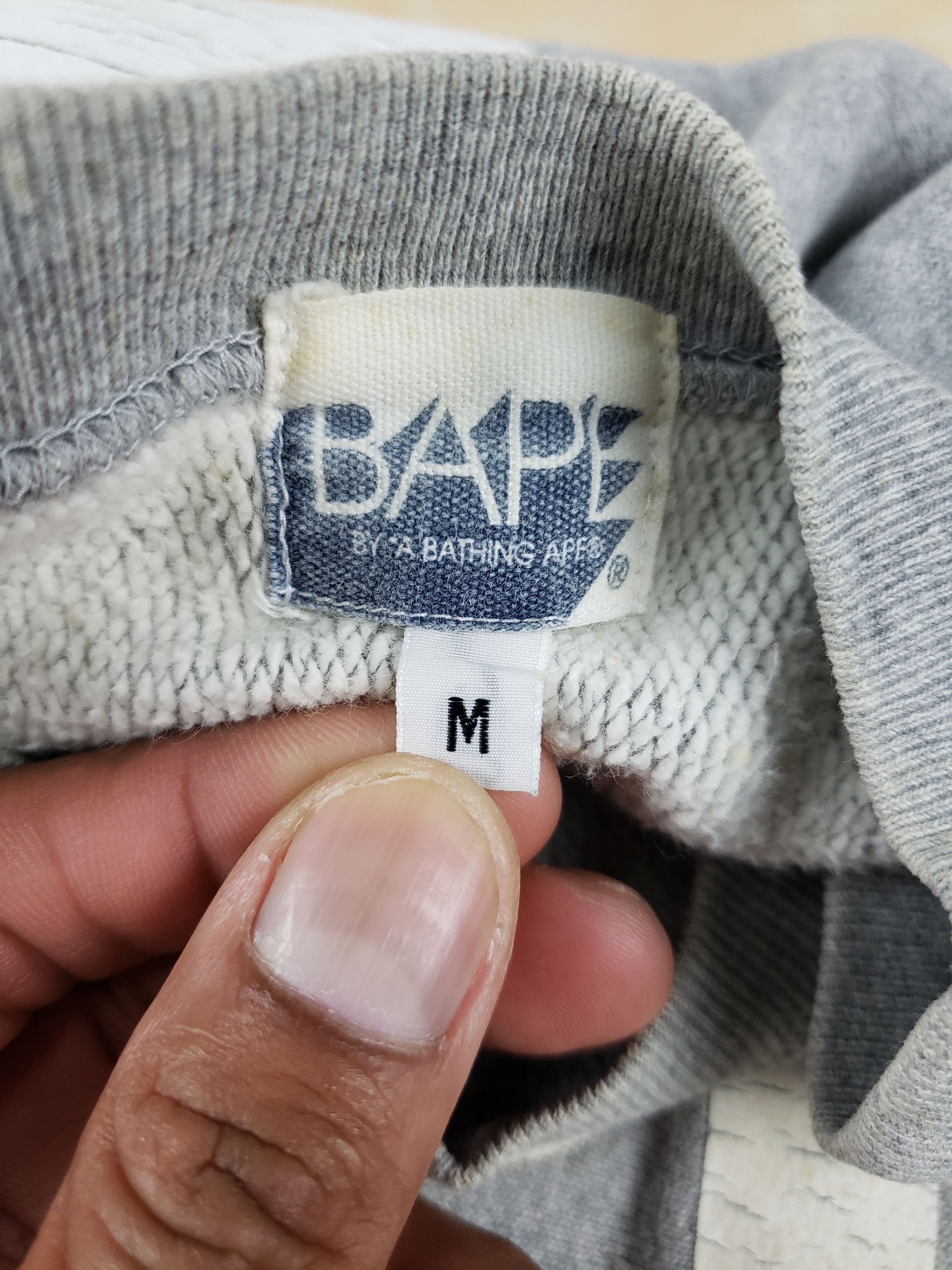 Bape × Vintage ASNKA Crewneck Size US M / EU 48-50 / 2 - 7 Thumbnail
