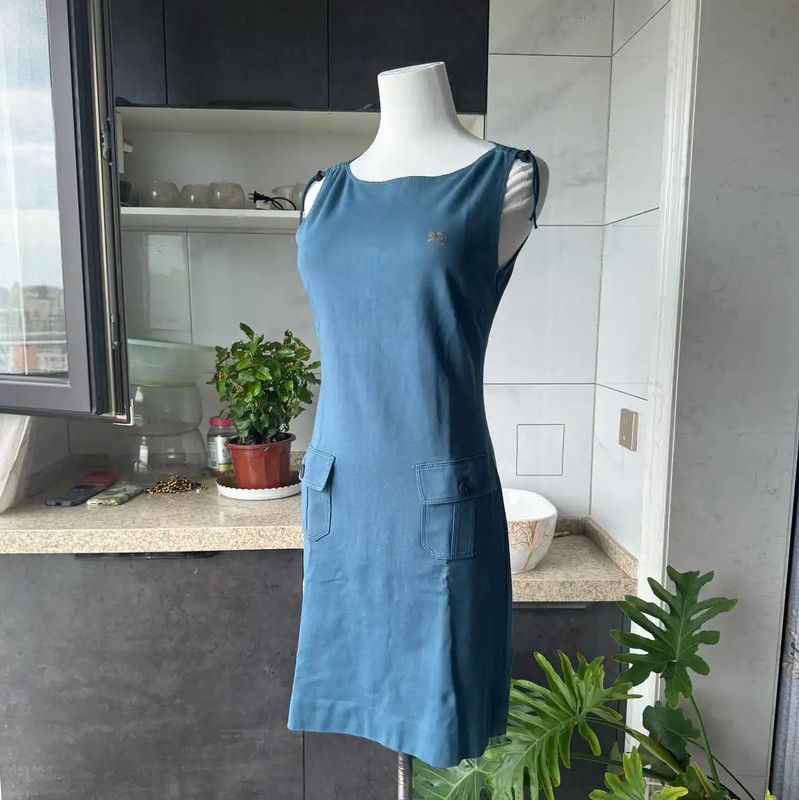 Burberry Burberry M Blue Short Sleeve Dress Size M / US 6-8 / IT 42-44 - 1 Thumbnail