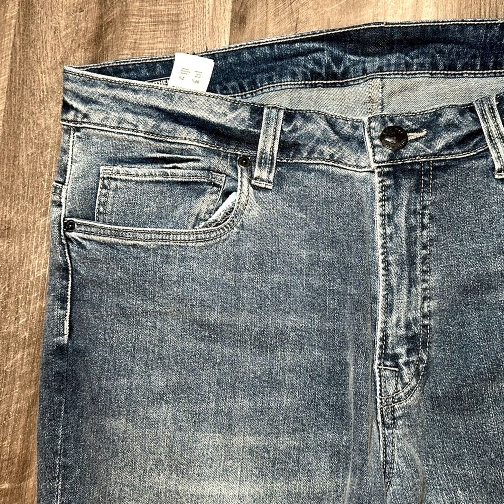 Buffalo David Bitton Buffalo David Bitton Jeans Mens 36 Blue Six Straight NWOT 36x28 Size US 36 / EU 52 - 6 Thumbnail