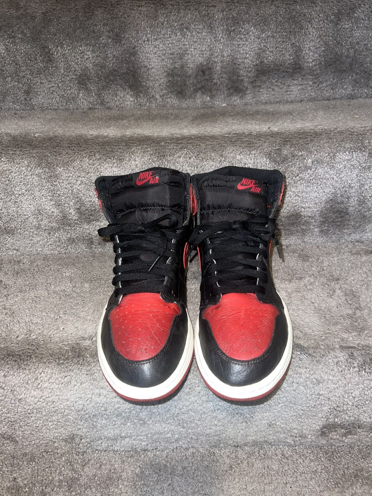 Jordan Brand Jordan 1 Retro Bred/Banned (2016) Size US 12.5 / EU 45-46 - 3 Thumbnail