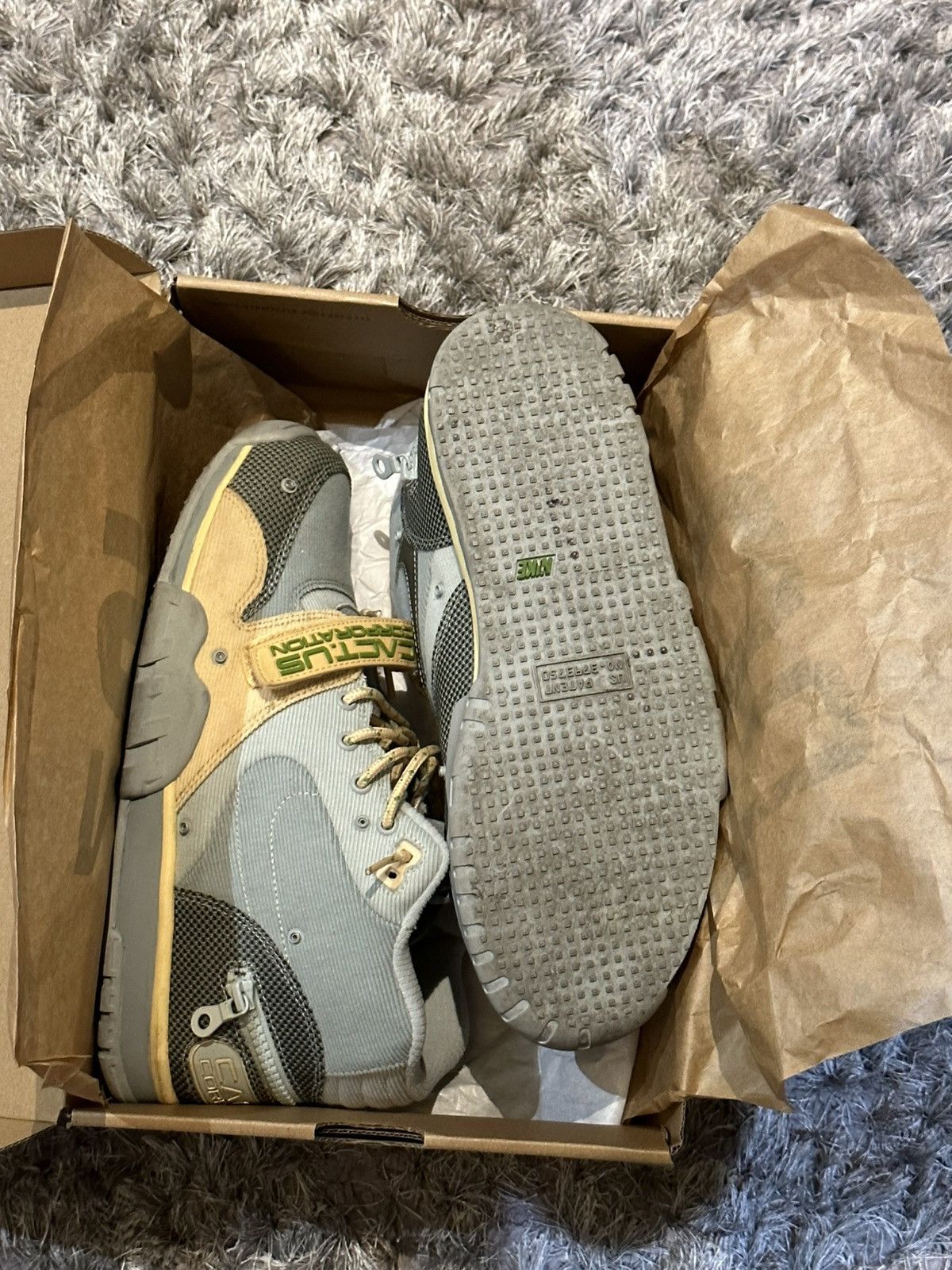 Nike × Travis Scott Travis scott cactus jack air trainer sneakers Size US 10 / EU 43 - 5 Thumbnail