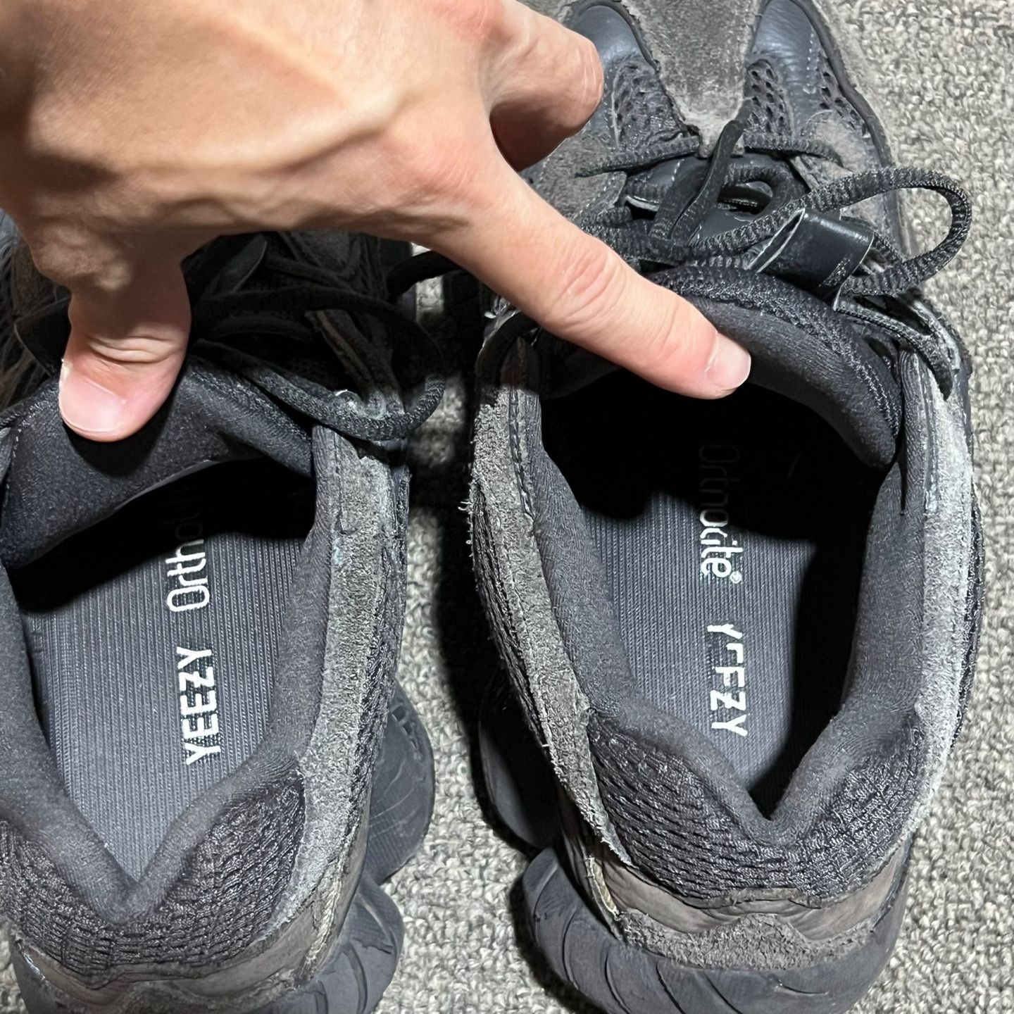 Adidas (SOLD OUT)Adidas Yeezy 500 Utility Black 280 Size US 10 / EU 43 - 4 Thumbnail