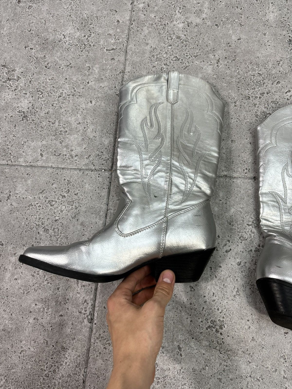 Japanese Brand × Vintage 2000s Vintage Rare Cowboy Boots Grey Leather Western Y2K Size US 8 / IT 38 - 5 Thumbnail
