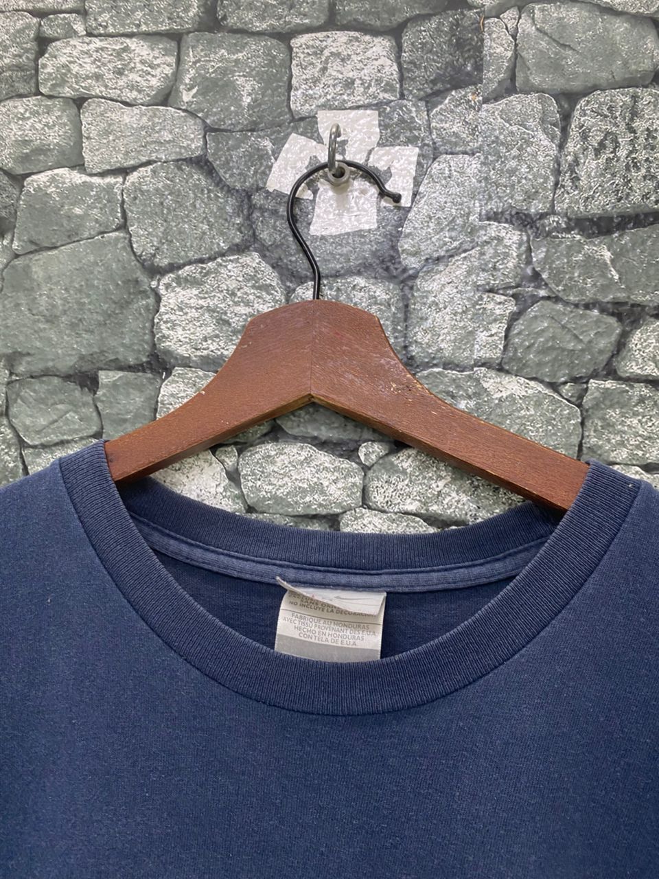 Nike Vintage Nike Swoosh Sportwear Tshirt Size US M / EU 48-50 / 2 - 8 Thumbnail