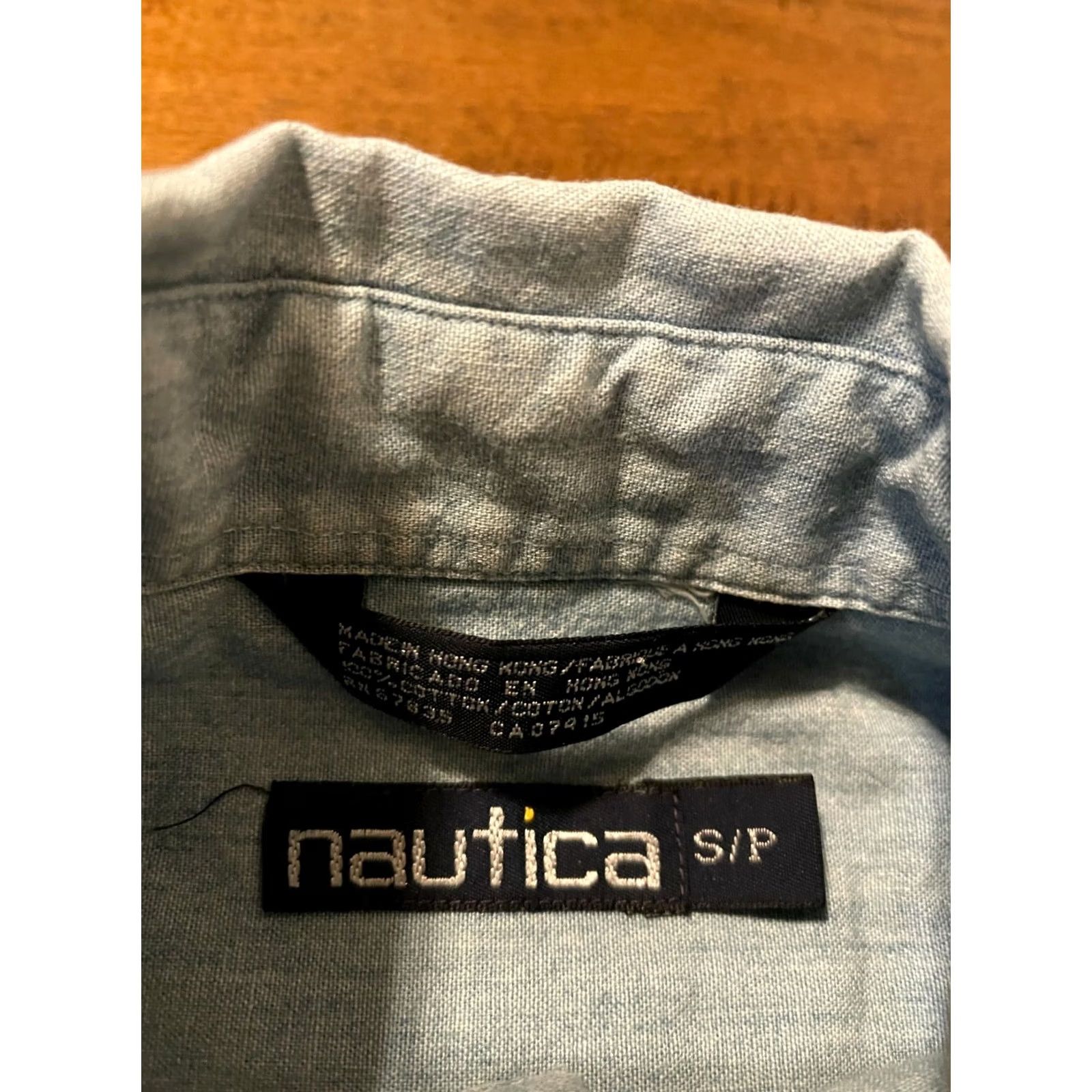 Nautica VINTAGE Nautica L/S Button-Up Chambray Denim Casual Dress Shirt Men’s Small S Shirt Size US S / EU 44-46 / 1 - 4 Thumbnail
