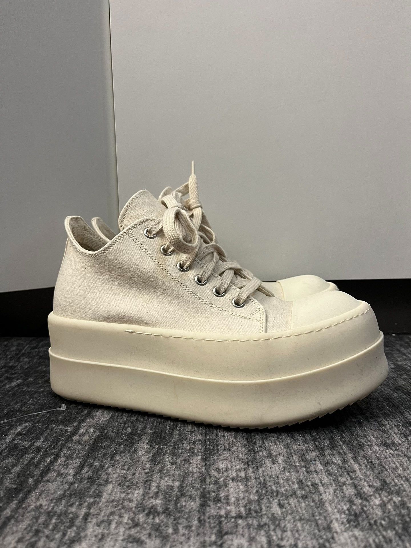 Rick Owens Rick Owens Leather White Lowtop Sneakers 37 Women Size US 6.5 / IT 36.5 - 1 Thumbnail