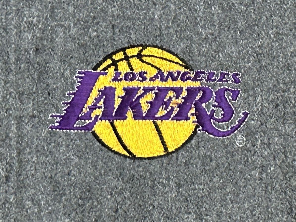 NBA × Starter × Vintage *VINTAGE 80s* Starter X Los Angeles Lakers Size US XL / EU 56 / 4 - 5 Thumbnail