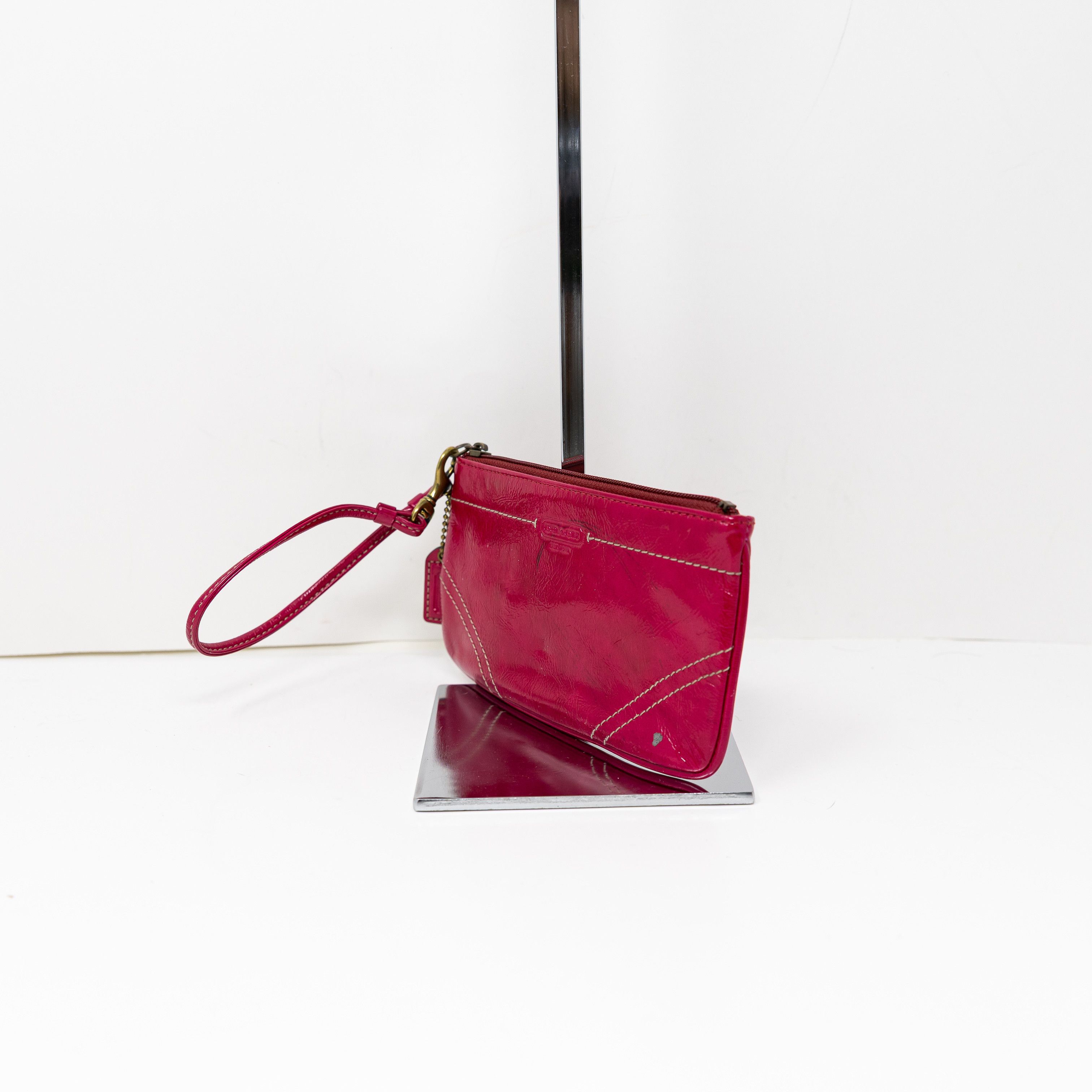 Coach Coach Vintage Genuine Patent Leather Size ONE SIZE - 2 Thumbnail
