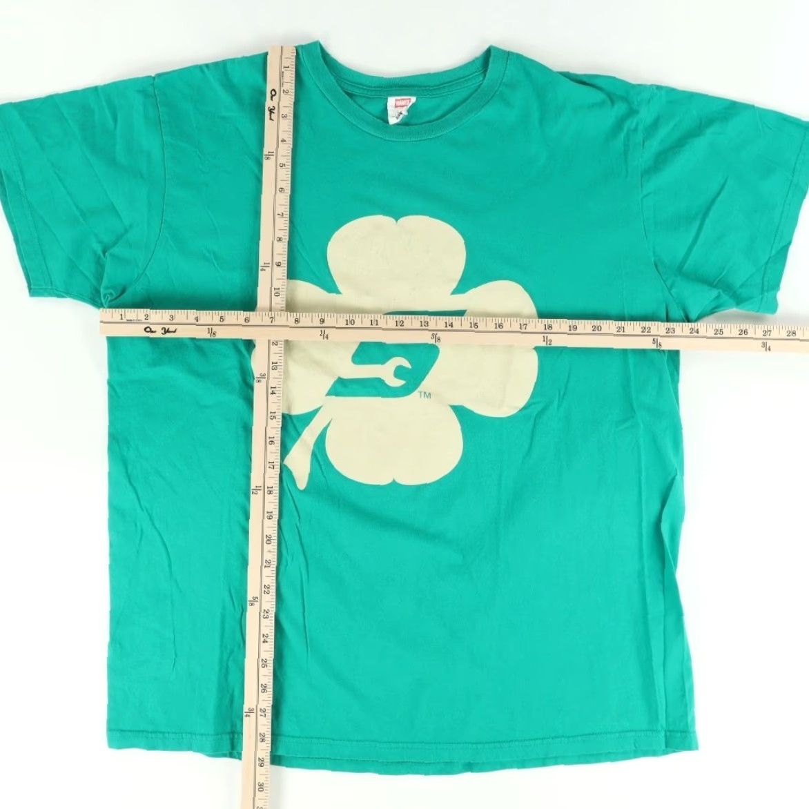 Hanes Hanes Snap-On Clover St Patrick Solid T-Shirt Green Men's 2XL Shirt Men Green 2XL Clover St Patrick Hanes Snap-On Shirt Size US XXL / EU 58 / 5 - 3 Thumbnail