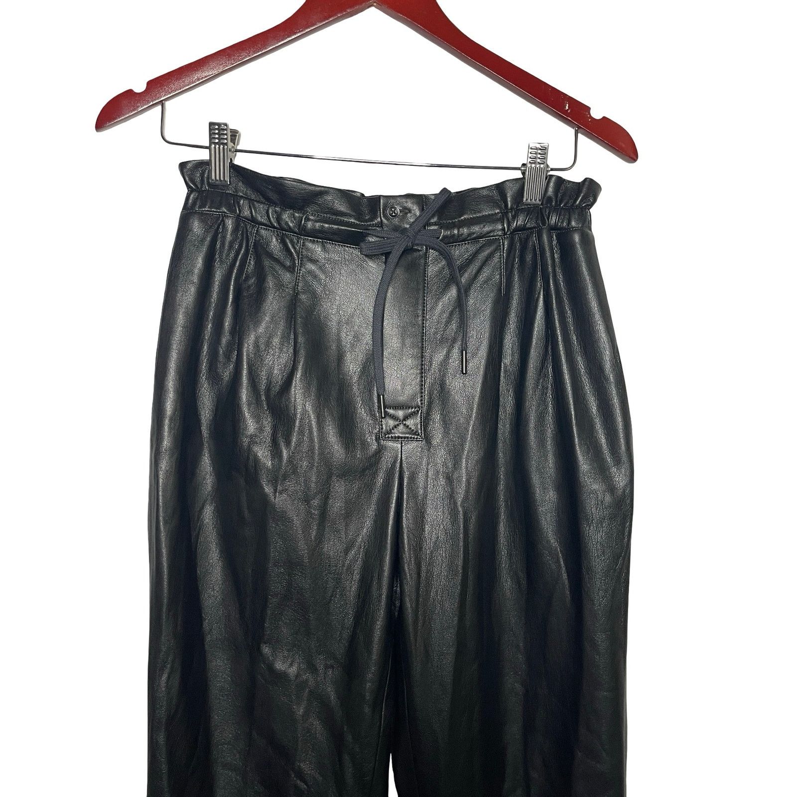 Alice + Olivia Alice and Olivia Liliana Black Faux Leather Paperbag Pants S Size 26" / US 2 / IT 38 - 5 Thumbnail