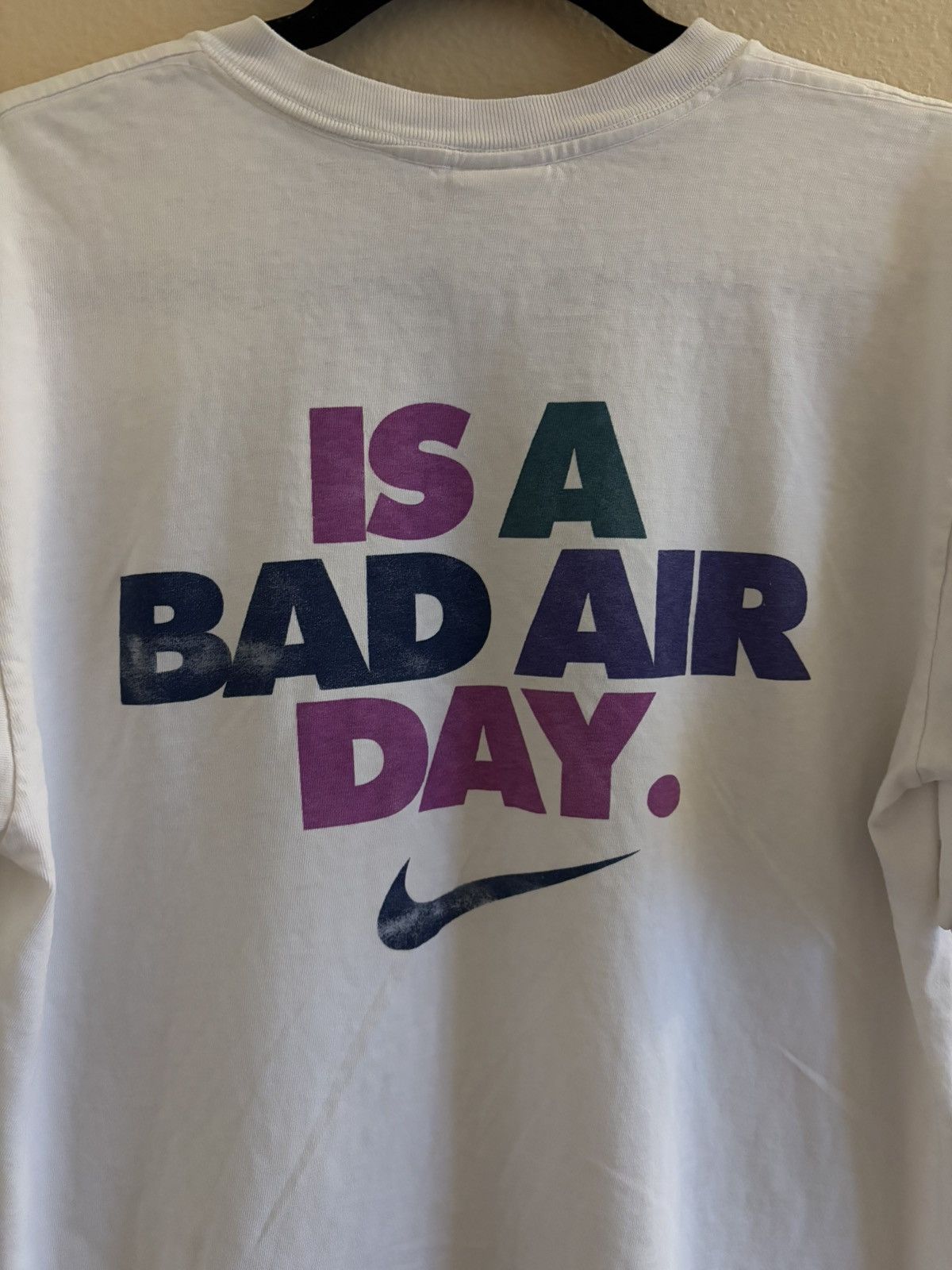 Vintage Vintage 90s Nike “Day Without Running Is A Bad Air Day” Tee Size US M / EU 48-50 / 2 - 4 Thumbnail